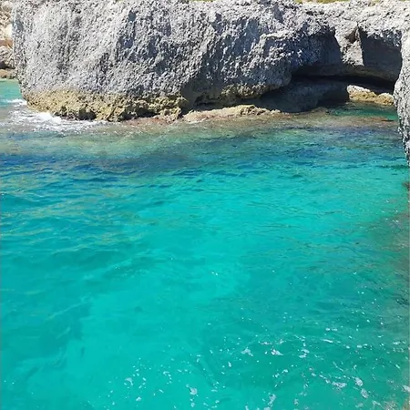 Semesterbostad I Tri Scogghi , Sul Mare *