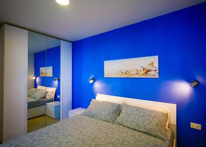 Semesterbostad I Tri Scogghi , Sul Mare