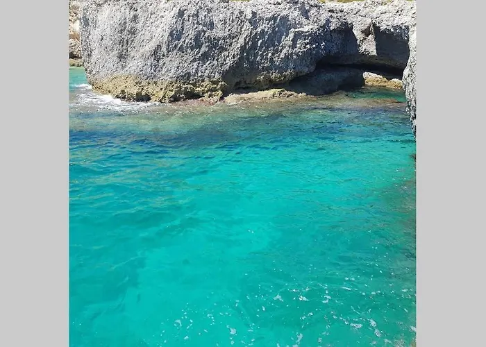 Semesterbostad I Tri Scogghi , Sul Mare *