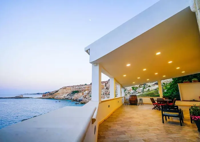 Semesterbostad I Tri Scogghi , Sul Mare